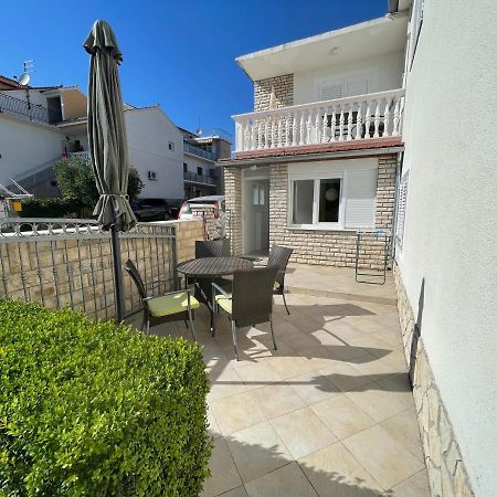 Guest House Micin Vodice Exterior foto
