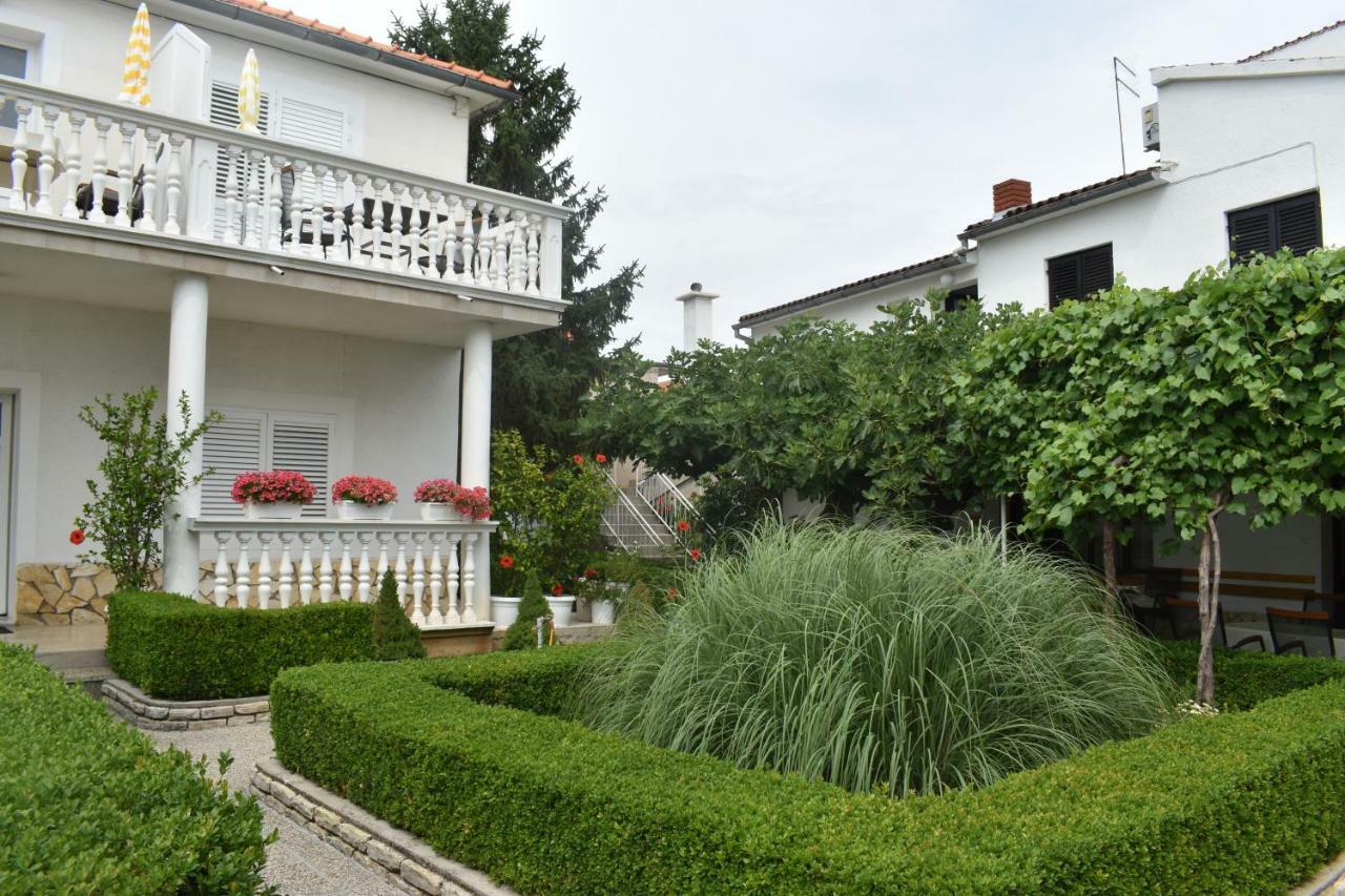 Guest House Micin Vodice Exterior foto