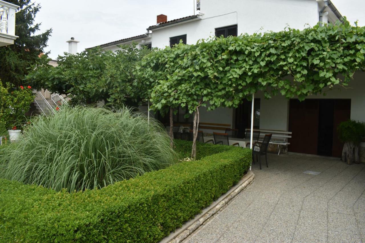 Guest House Micin Vodice Exterior foto