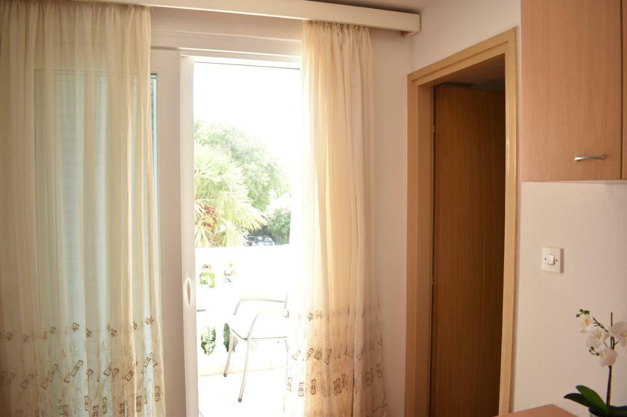 Guest House Micin Vodice Exterior foto