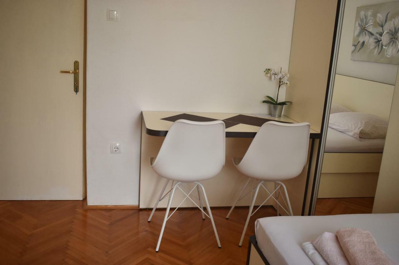 Guest House Micin Vodice Exterior foto